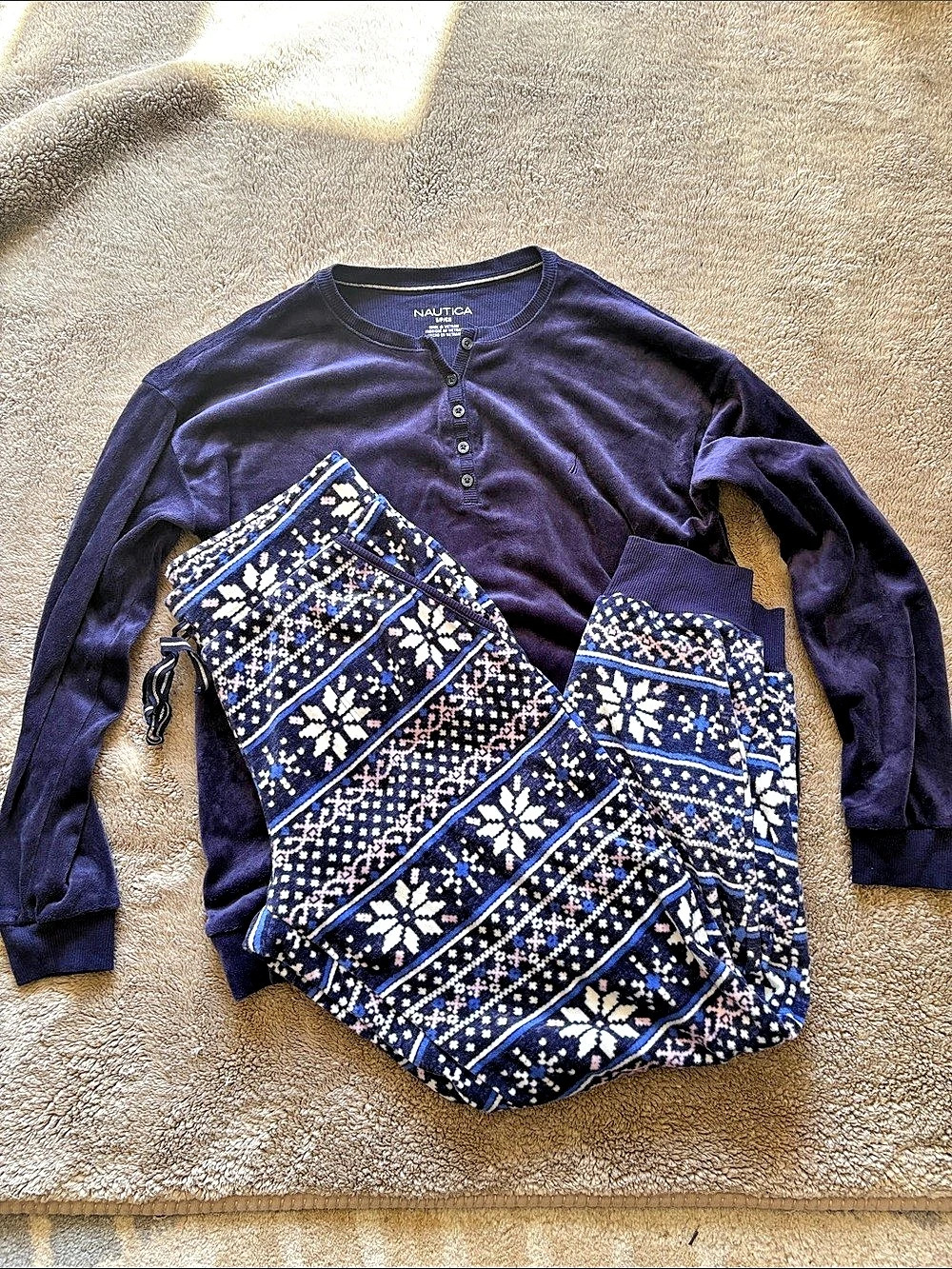 Nautica Women’s Small Silky Fleece Fair Isle Henley Pajama Set